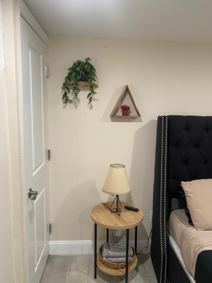 פילדלפיה Private Room In South Philly Near Arenas! מראה חיצוני תמונה